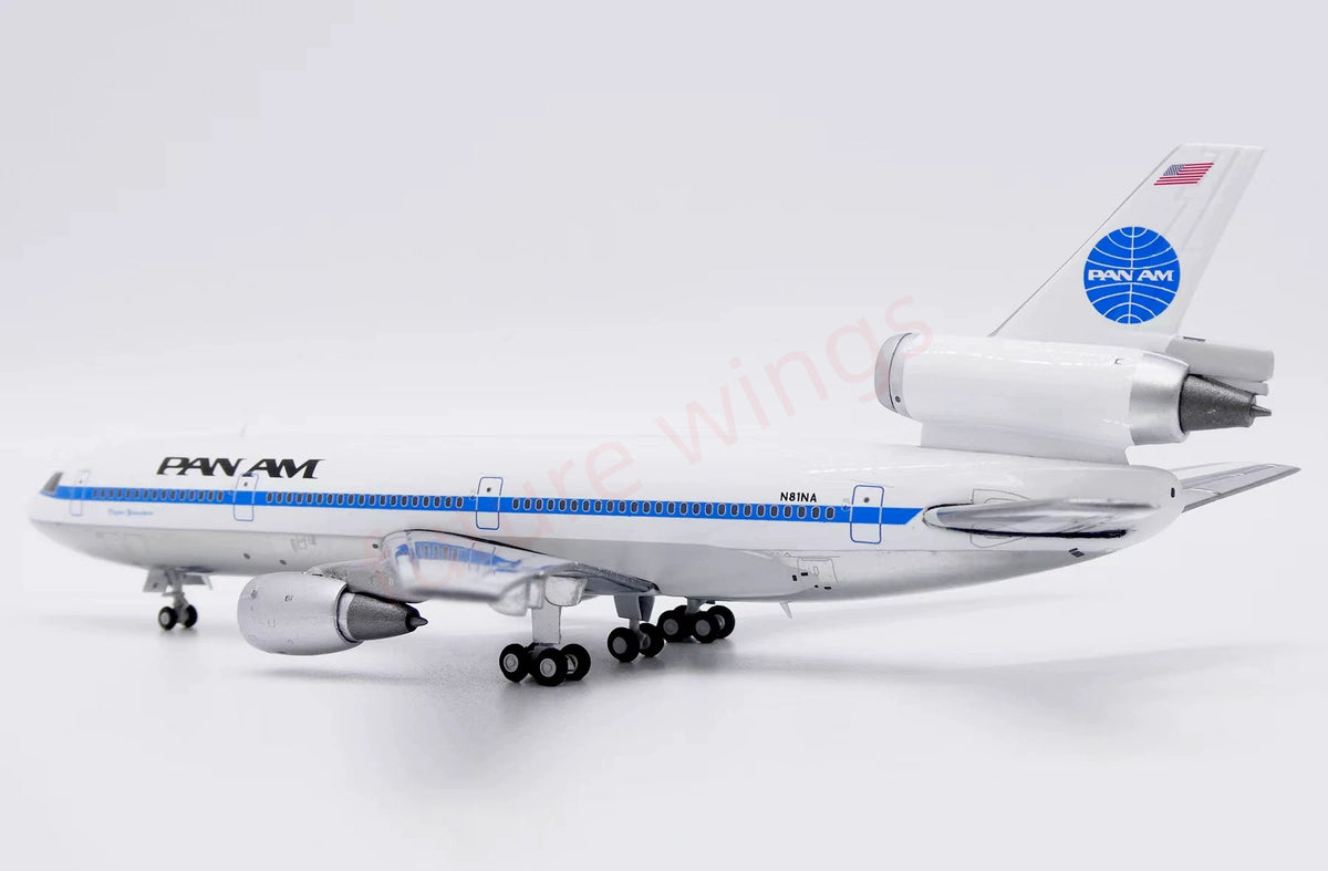 1:400 Z² Model Pan AM McDonnell Douglas DC-10 N81NA+Free Tractor