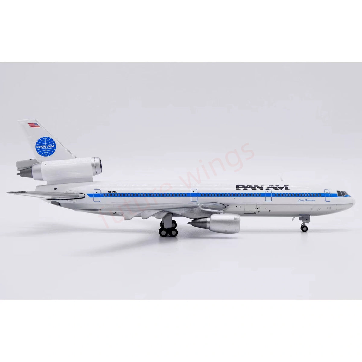 1:400 Z² Model Pan AM McDonnell Douglas DC-10 N81NA+Free Tractor