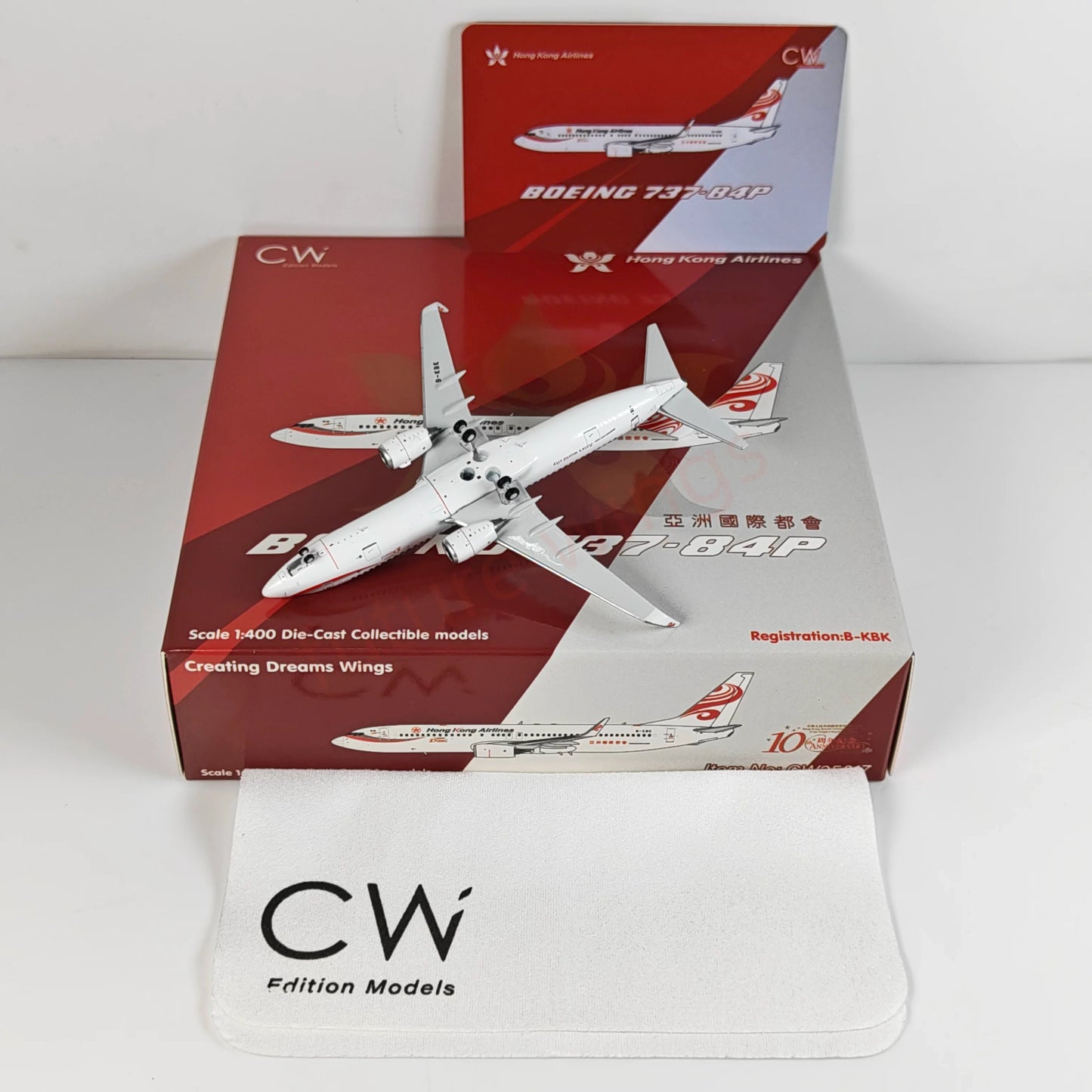 1:400 CW MODEL HongKong Airlines B737-800 B-KBK Aircraft Model+Free Tractor
